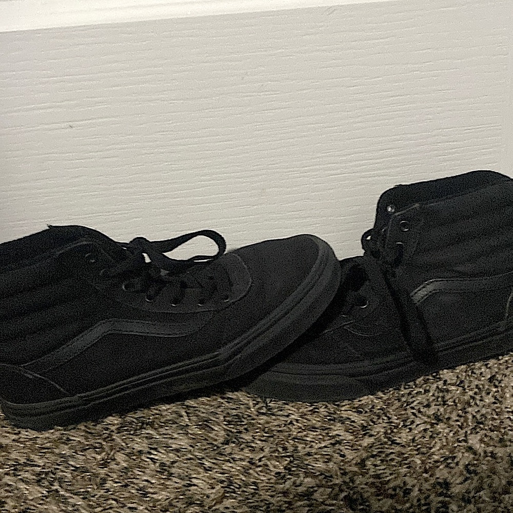Skate high top vans boys size 4.5